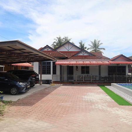 D'Bali Homestay - Private Swimming Pool, Netflix, Internet Wifi ,Cuckoo, Internet Wifi , Dryer, Washing Machine, Aircond Setiap Bilik & Ruang Tamu Pasir Puteh Esterno foto