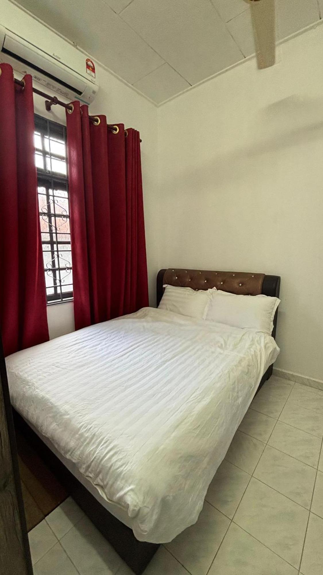D'Bali Homestay - Private Swimming Pool, Netflix, Internet Wifi ,Cuckoo, Internet Wifi , Dryer, Washing Machine, Aircond Setiap Bilik & Ruang Tamu Pasir Puteh Esterno foto